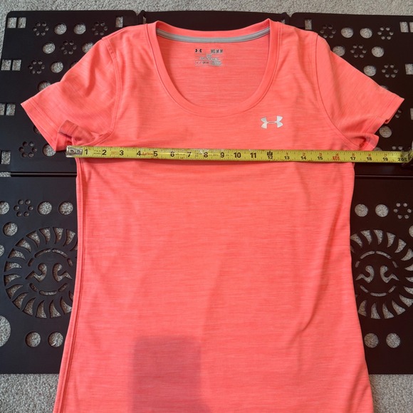 Under Armour HeatGear Womens Medium Coral Pink Short Sleeve Loose Fit T-Shirt - Picture 7 of 8